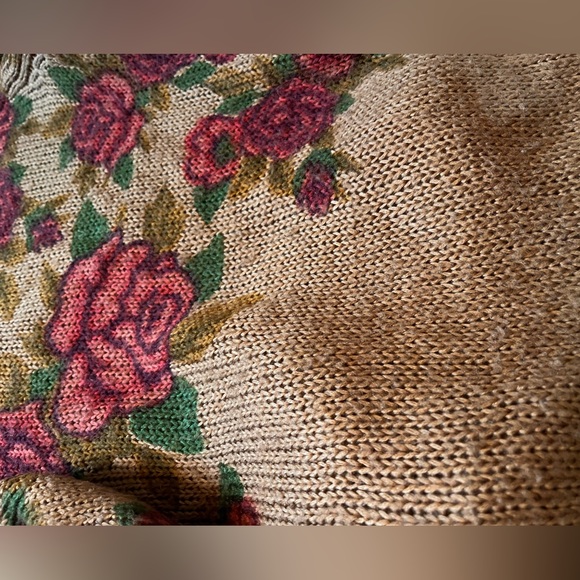 Floral Print Knit Sweater - Picture 6 of 6